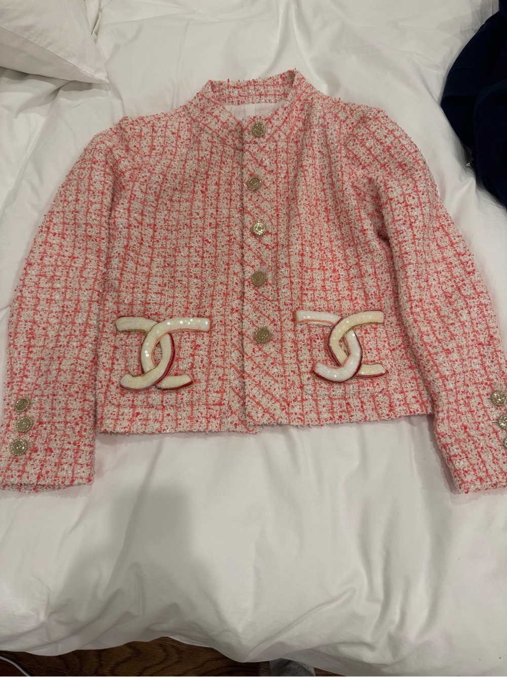 Chanel Pink Tweed Cropped Jacket with Decorative Logo Accents